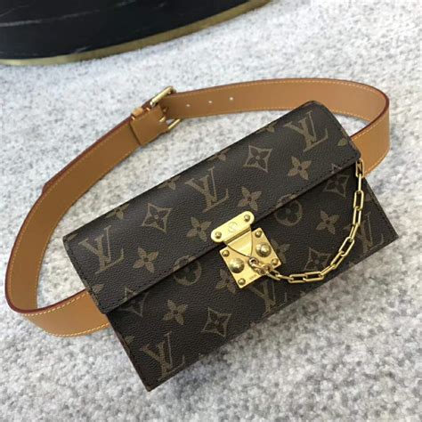 lv belt pouch pm 香港